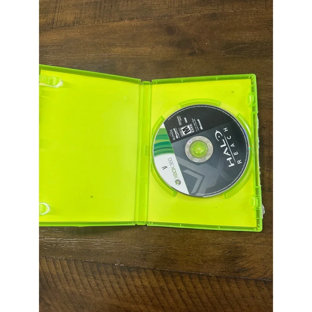 Halo Reach Xbox‎ 360 Microsoft Bungie 2010 First Person Shooter Video Game